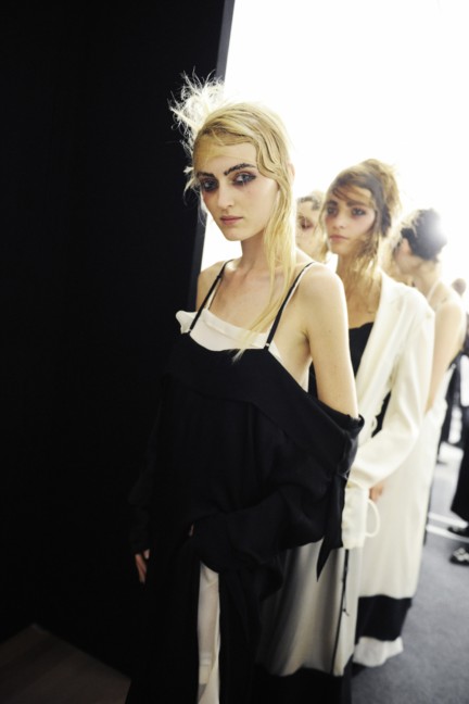 dsc_5854_yohji-yamamoto_ss15_elise-toide_l