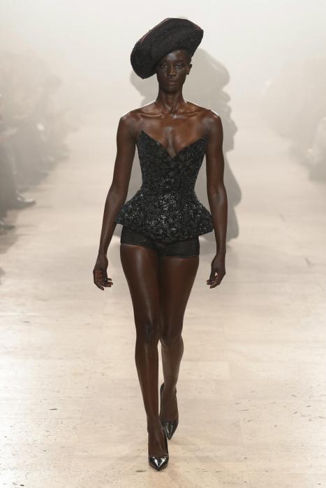 rahul-mishra-couture-ss-16-14