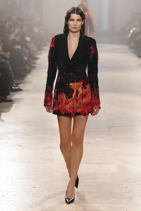 rahul-mishra-couture-ss-16-31