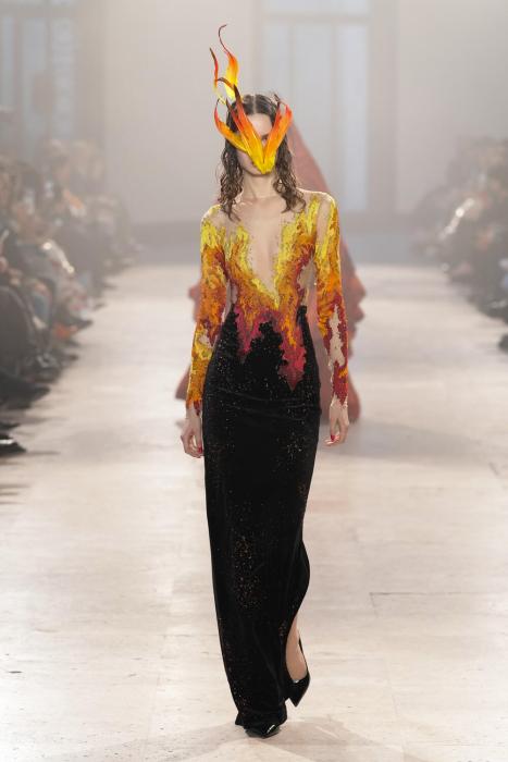 rahul-mishra-couture-ss-16-33