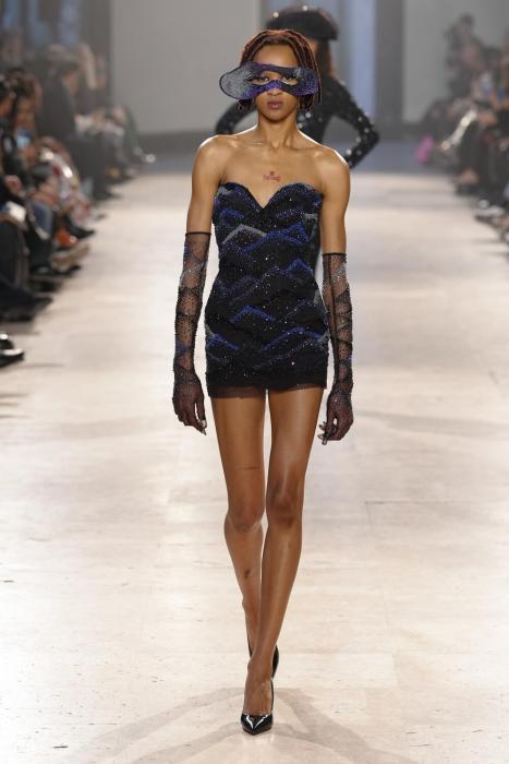 rahul-mishra-couture-ss-16-48