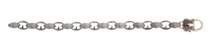highwayman-engraved-link-bracelet