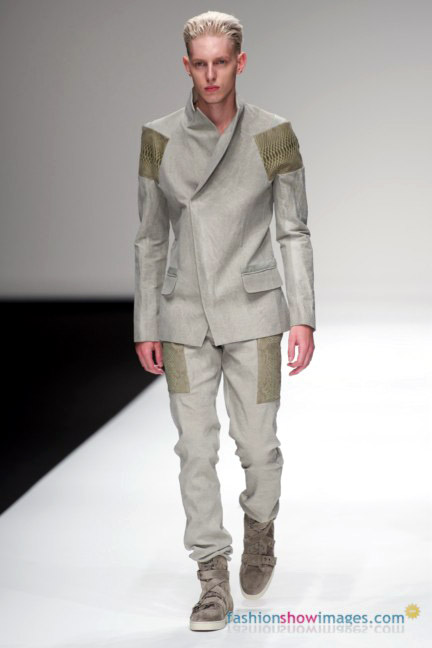 jack_hardy_lfw2010_dsc3115