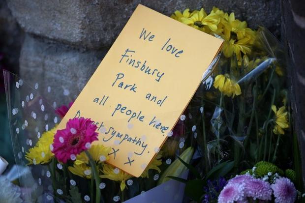 tributes-pour-in-for-victims-of-finsbury-park-terror-attack-2