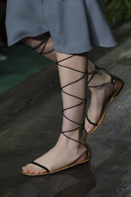 valentino_hc_fw1415_21_det-1920x0_00arqy