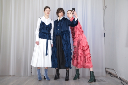 xu-zhi-lfw-aw18-bts-38