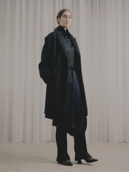 xu-zhi_aw18_lookbook_10