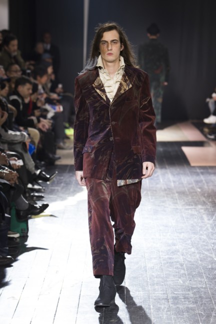 yohji-yamamoto-paris-mens-autumn-winter-2015-runway-29