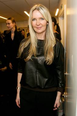 Amanda Wakeley Showcases her Spectacular Collection from London Fashion Week Autumn/Winter 2014