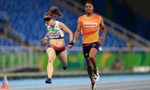 libby-clegg-chris-clarke-win-gold-at-rio-2016-3