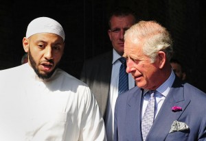 Prince Charles Visits Scene of Finsbury Park Terror Attack & Meets Imam Mohammed Mahmoud