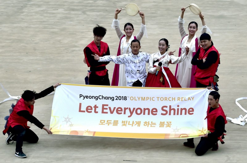 Olympic Flame Handover 5