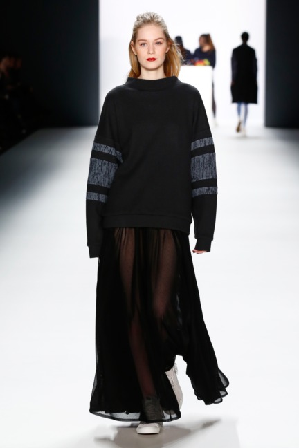 aw-2016_mercedes-benz-fashion-week-berlin_de_0003_anne-gorke_62680