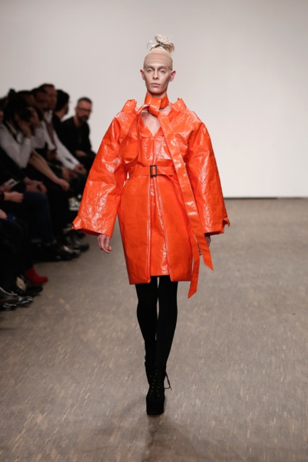 aw-2016_mercedes-benz-fashion-week-berlin_de_0037_i-vr-isabel-vollrath_61565