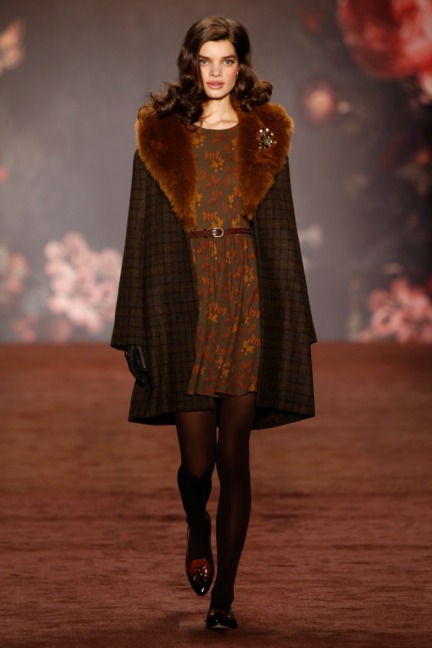 aw-2016_mercedes-benz-fashion-week-berlin_de_0018_lena-hoschek_60689