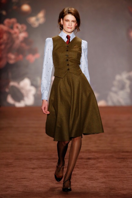 aw-2016_mercedes-benz-fashion-week-berlin_de_0022_lena-hoschek_60685