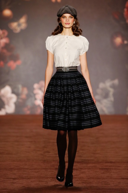 aw-2016_mercedes-benz-fashion-week-berlin_de_0039_lena-hoschek_60668