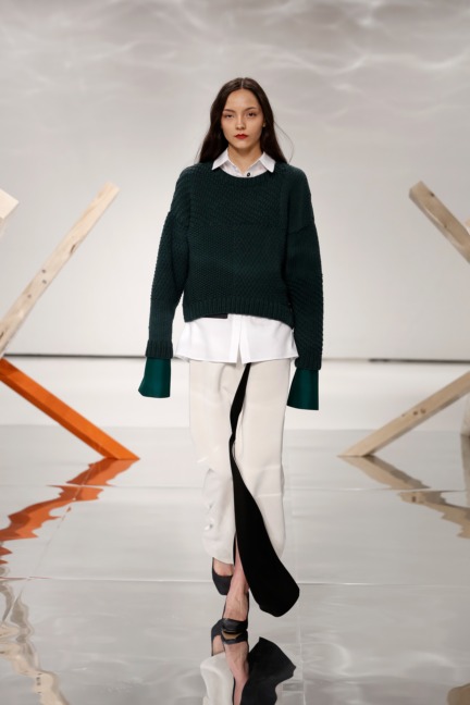 aw-2016_mercedes-benz-fashion-week-berlin_de_0008_louise-friedlaender_61359