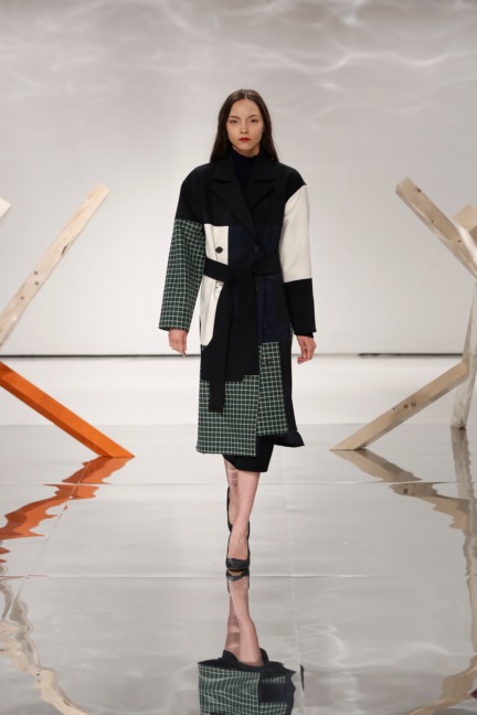 aw-2016_mercedes-benz-fashion-week-berlin_de_0019_louise-friedlaender_61348