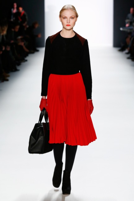 aw-2016_mercedes-benz-fashion-week-berlin_de_0010_maisonnoee_62634