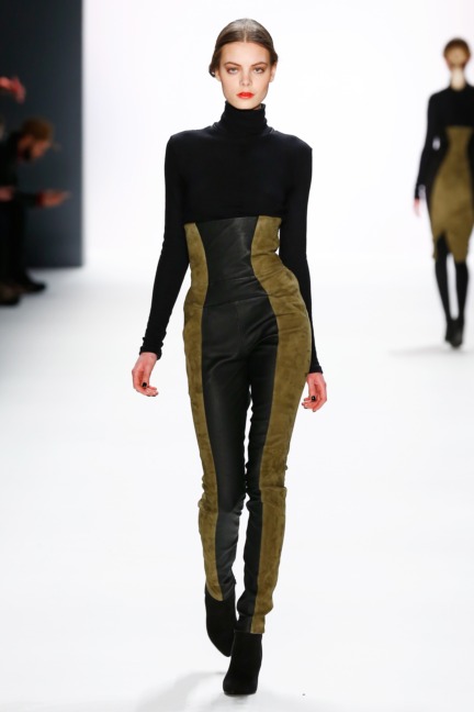 aw-2016_mercedes-benz-fashion-week-berlin_de_0034_maisonnoee_62610