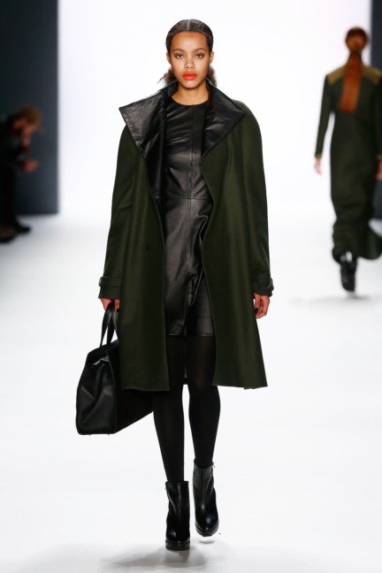 aw-2016_mercedes-benz-fashion-week-berlin_de_0039_maisonnoee_62605