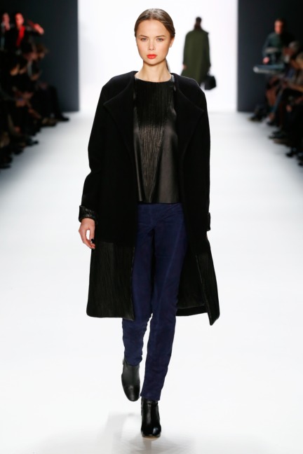 aw-2016_mercedes-benz-fashion-week-berlin_de_0040_maisonnoee_62604