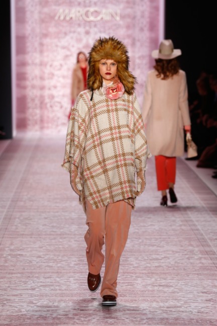 aw-2016_mercedes-benz-fashion-week-berlin_de_0016_marc-cain_60986