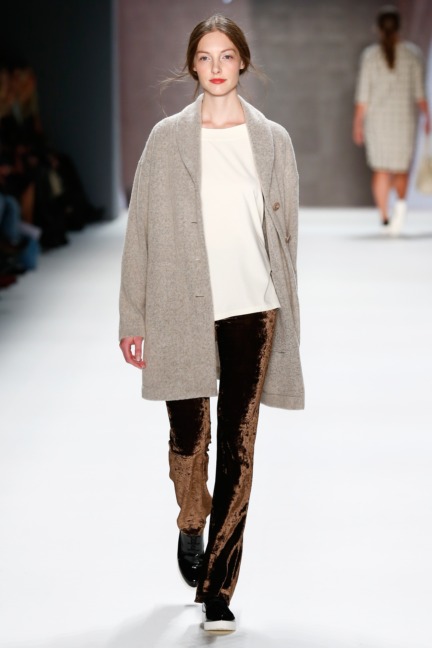 aw-2016_mercedes-benz-fashion-week-berlin_de_0034_minx-by-eva-lutz_61380