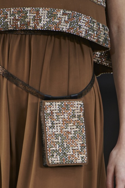 chanel-haute-couture-spring-summer-2016-details-36