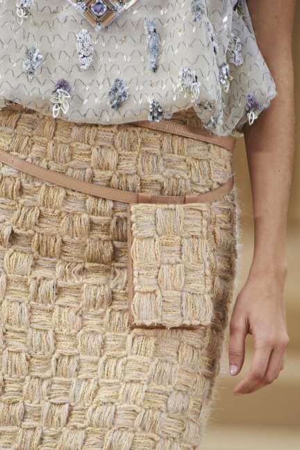 chanel-haute-couture-spring-summer-2016-details-37