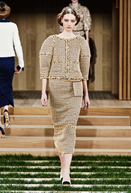 chanel-haute-couture-spring-summer-2016-18