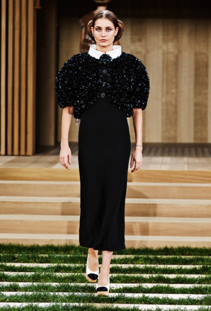 chanel-haute-couture-spring-summer-2016-48