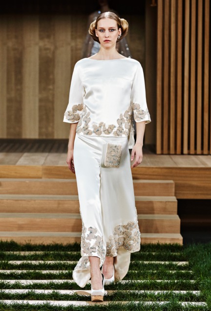 chanel-haute-couture-spring-summer-2016-56