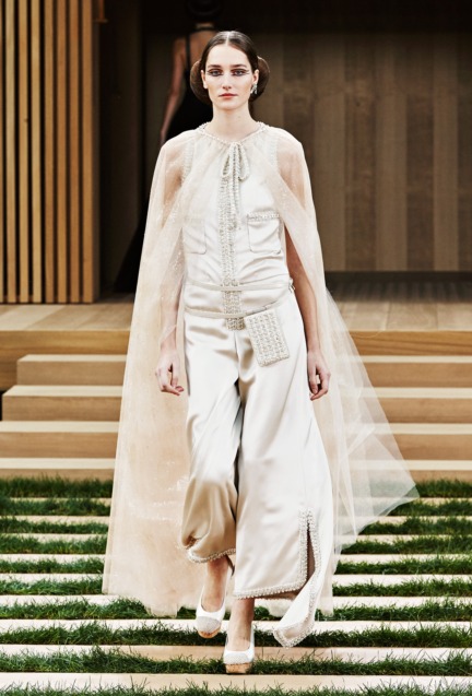 chanel-haute-couture-spring-summer-2016-57