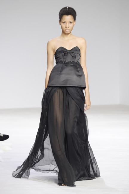 giambattista-valli-couture-spring-summer-2016-34