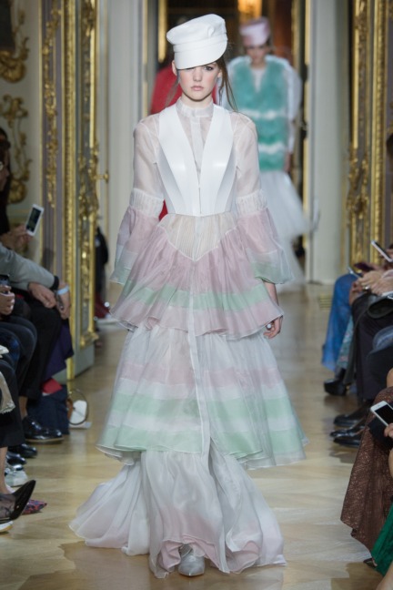 ulyana-sergeenko-couture-spring-summer-2016-33