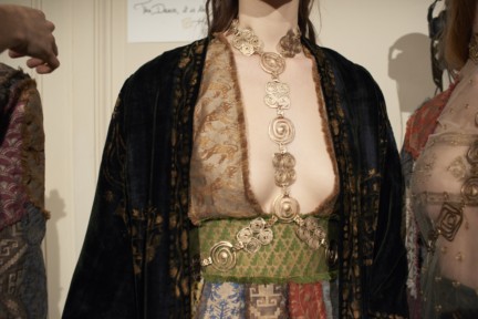 valentino-backstage-haute-couture-spring-summer-2016-108