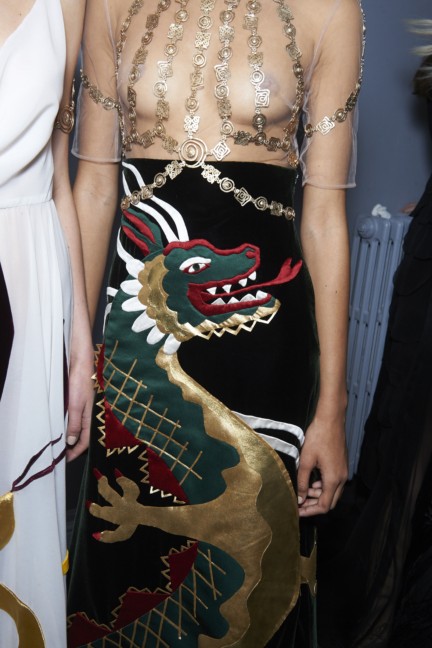 valentino-backstage-haute-couture-spring-summer-2016-132