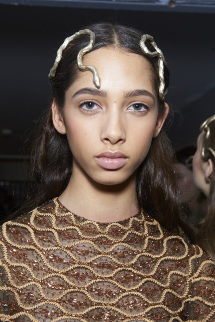 valentino-backstage-haute-couture-spring-summer-2016-135