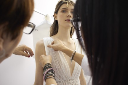 valentino-backstage-haute-couture-spring-summer-2016-152