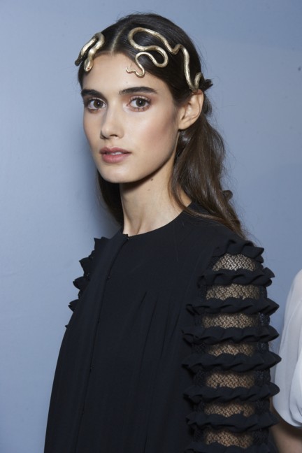 valentino-backstage-haute-couture-spring-summer-2016-155