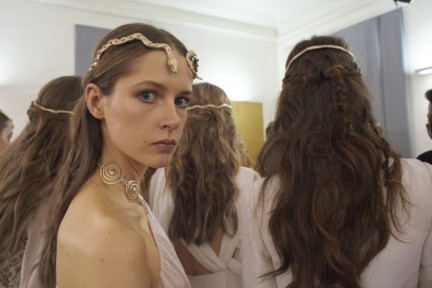 valentino-backstage-haute-couture-spring-summer-2016-159