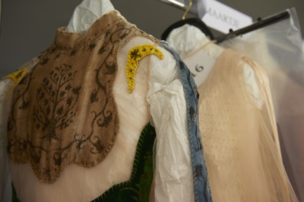 valentino-backstage-haute-couture-spring-summer-2016-33