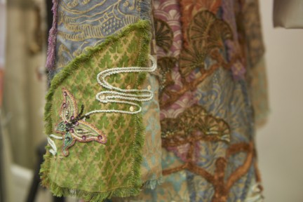 valentino-backstage-haute-couture-spring-summer-2016-48