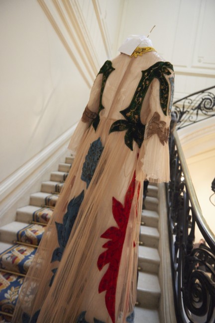 valentino-backstage-haute-couture-spring-summer-2016-9