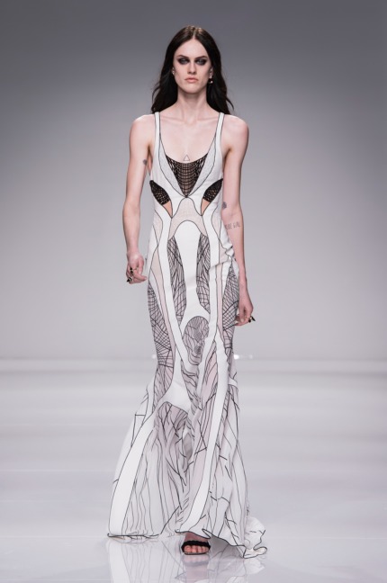 atelier-versace-ss16_look-17