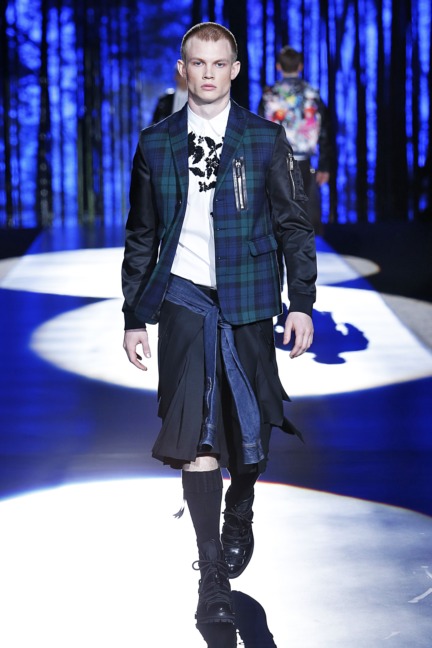 dsquared2-milan-mens-aw-16-28