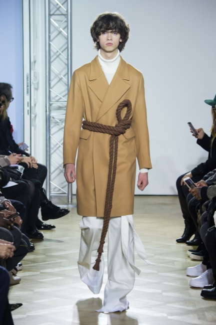 christian-dada-paris-men-aw-16-16