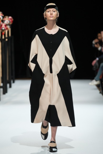 henrik-vibskov-paris-mens-aw-16-10